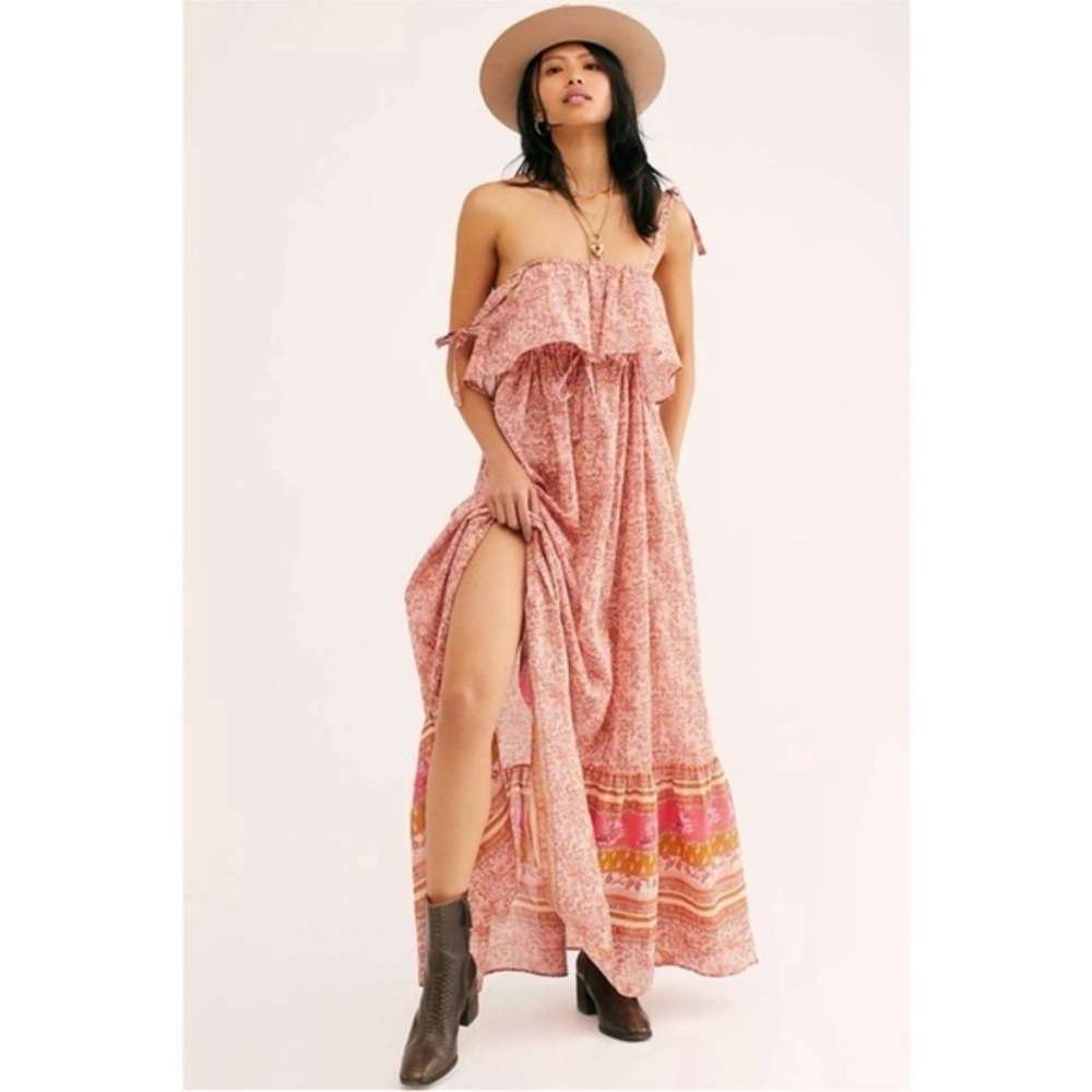 Free PeopleTangier‎ Babydoll Midi Dress in Rose